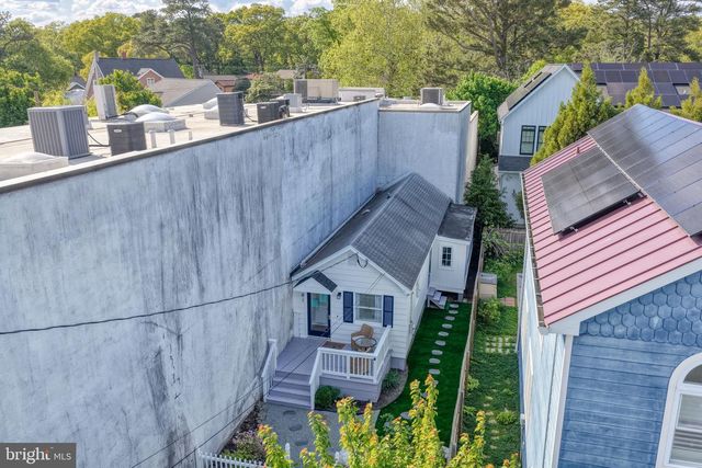 81 LAKE AVE, Rehoboth Beach, DE 19971