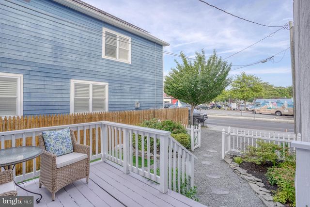 81 LAKE AVE, Rehoboth Beach, DE 19971