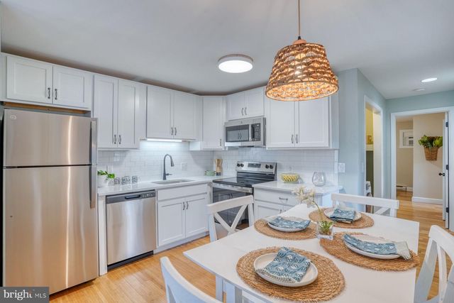 81 LAKE AVE, Rehoboth Beach, DE 19971