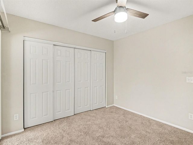 8211 COUNTRY OAKS COURT, Sarasota, FL 34243