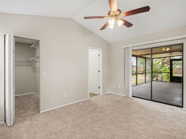 8211 COUNTRY OAKS COURT, Sarasota, FL 34243