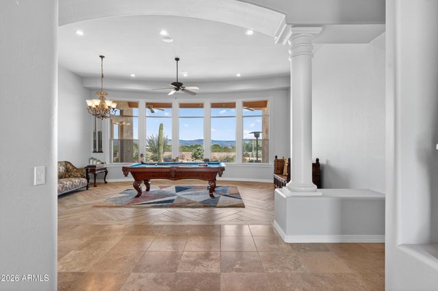 13912 E CAVEDALE Drive, Scottsdale, AZ 85262