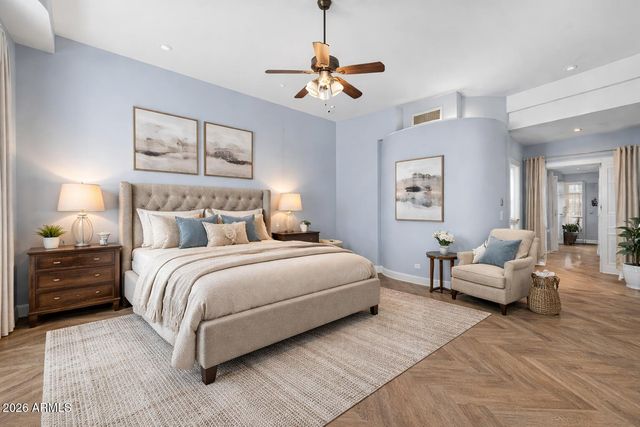 13912 E CAVEDALE Drive, Scottsdale, AZ 85262