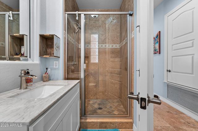 13912 E CAVEDALE Drive, Scottsdale, AZ 85262