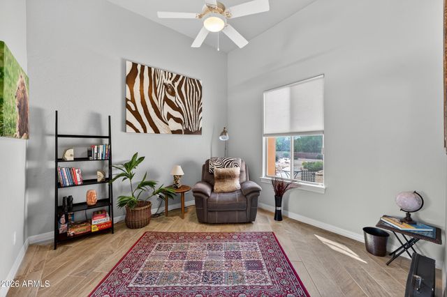 13912 E CAVEDALE Drive, Scottsdale, AZ 85262