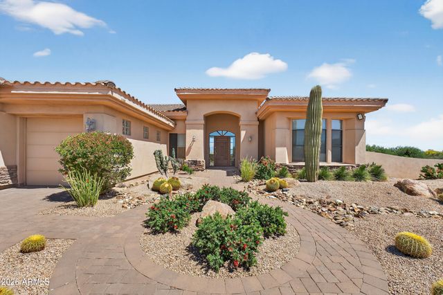 13912 E CAVEDALE Drive, Scottsdale, AZ 85262