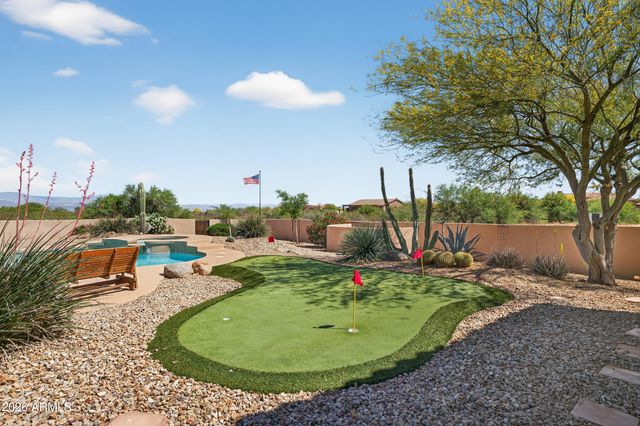 13912 E CAVEDALE Drive, Scottsdale, AZ 85262