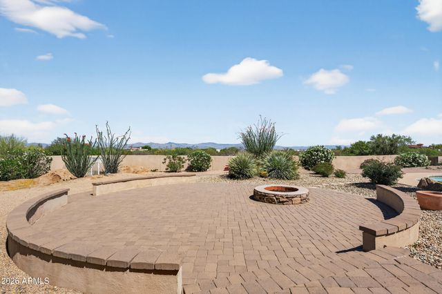 13912 E CAVEDALE Drive, Scottsdale, AZ 85262