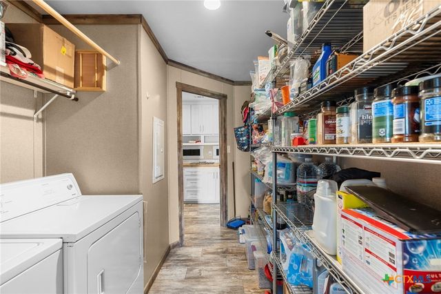498 William Pettus Road, Maxwell, TX 78656