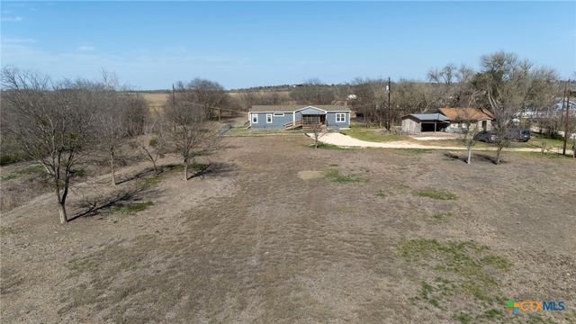 498 William Pettus Road, Maxwell, TX 78656