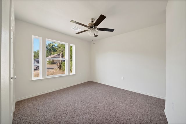 1415 E Jefferson Avenue, Fort Worth, TX 76104