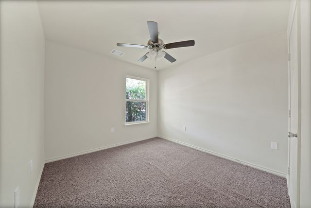 1415 E Jefferson Avenue, Fort Worth, TX 76104