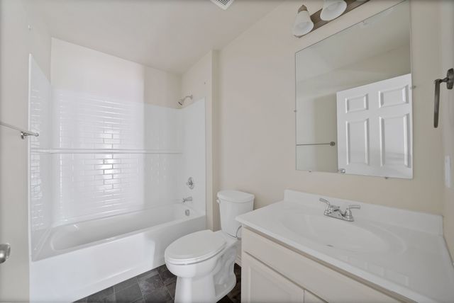 1415 E Jefferson Avenue, Fort Worth, TX 76104