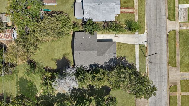 1415 E Jefferson Avenue, Fort Worth, TX 76104