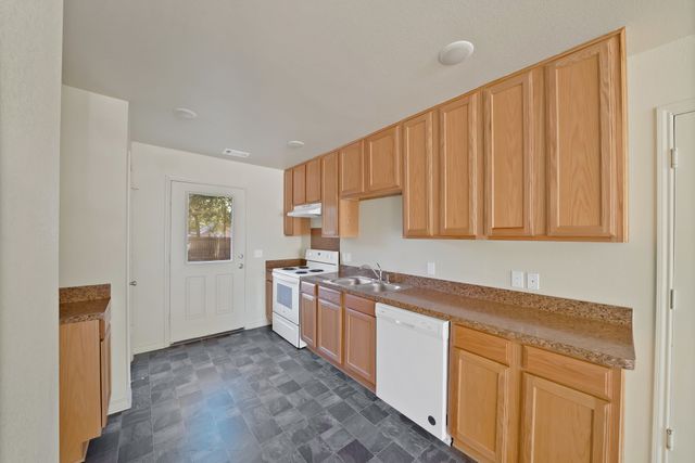 1415 E Jefferson Avenue, Fort Worth, TX 76104