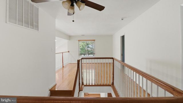 18925 LINDENHOUSE RD, Gaithersburg, MD 20879