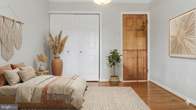 18925 LINDENHOUSE RD, Gaithersburg, MD 20879