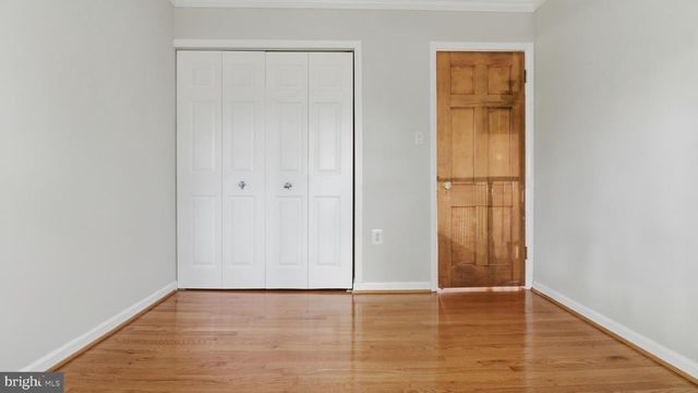 18925 LINDENHOUSE RD, Gaithersburg, MD 20879