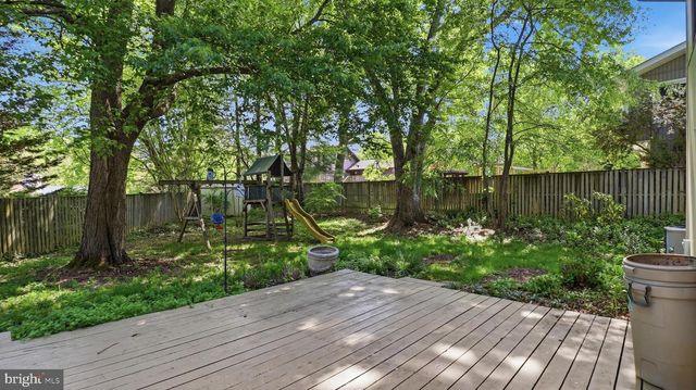 18925 LINDENHOUSE RD, Gaithersburg, MD 20879