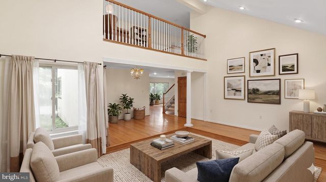 18925 LINDENHOUSE RD, Gaithersburg, MD 20879