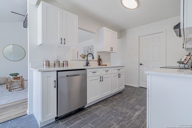 1142 Churing, San Antonio, TX 78245