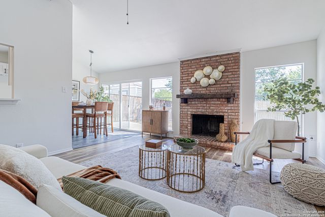 1142 Churing, San Antonio, TX 78245