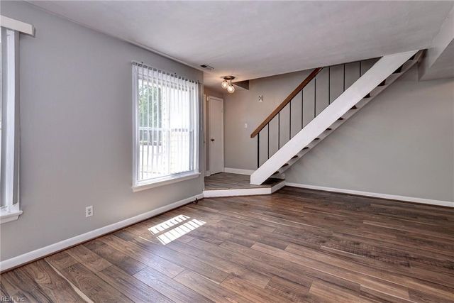 4348 Stafford DR, Chesapeake, VA 23321