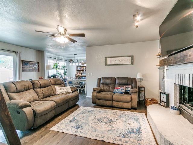 392 Echo Lane, Harrah, OK 73045
