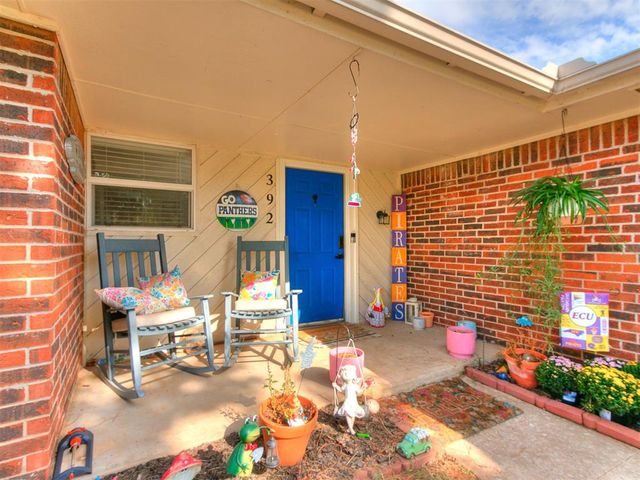 392 Echo Lane, Harrah, OK 73045