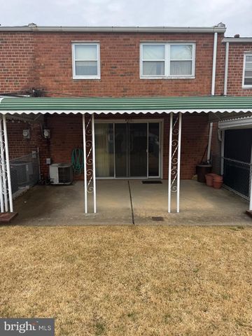 3530 OAKHILL RD, Philadelphia, PA 19154