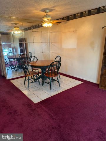 3530 OAKHILL RD, Philadelphia, PA 19154