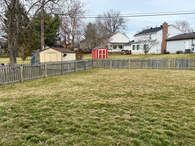 704 Eureka Drive, Versailles, KY 40383