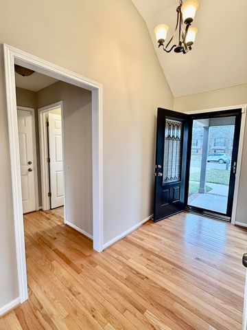 704 Eureka Drive, Versailles, KY 40383