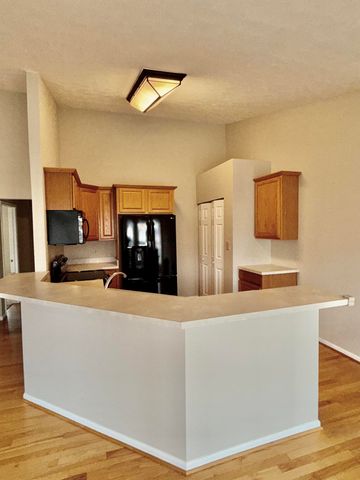 704 Eureka Drive, Versailles, KY 40383