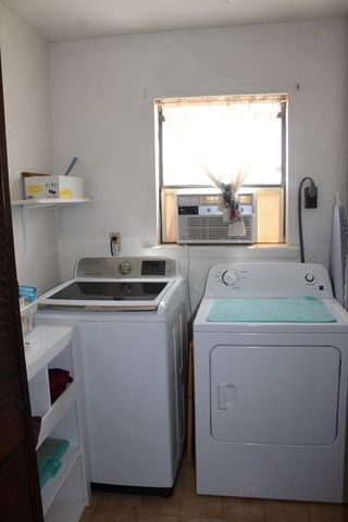 1851 W Gonzalez Loop, Fort Stockton, TX 79735