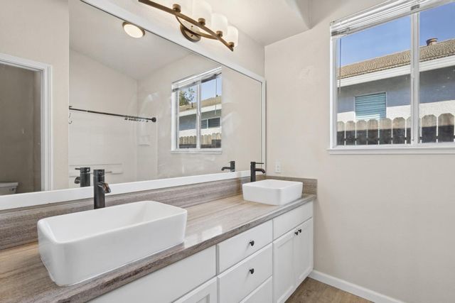 2308 Argent Ct, Folsom, CA 95630