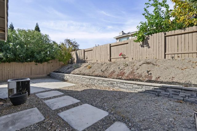 2308 Argent Ct, Folsom, CA 95630