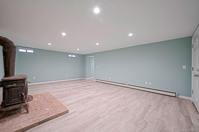 1 Spring Hollow Road, Nissequogue, NY 11780