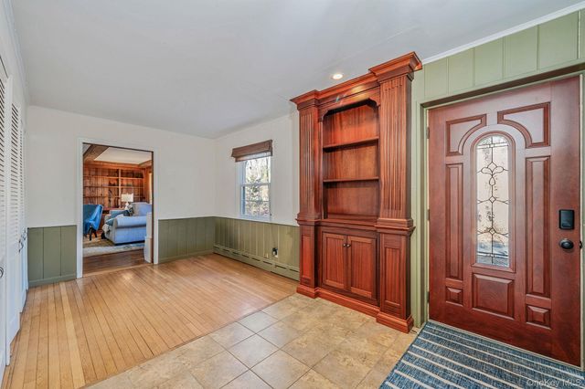 1 Spring Hollow Road, Nissequogue, NY 11780