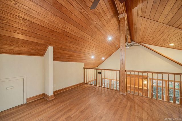 1 Spring Hollow Road, Nissequogue, NY 11780