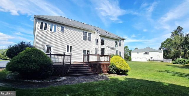 200 JOCKEY HOLLOW RUN, Swedesboro, NJ 08085