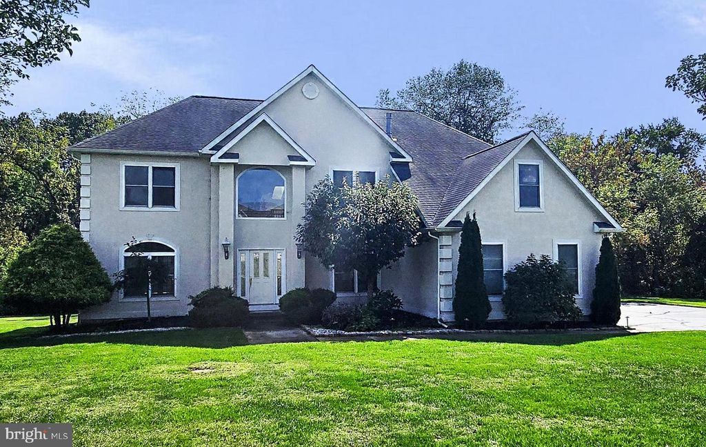 200 JOCKEY HOLLOW RUN, Swedesboro, NJ 08085