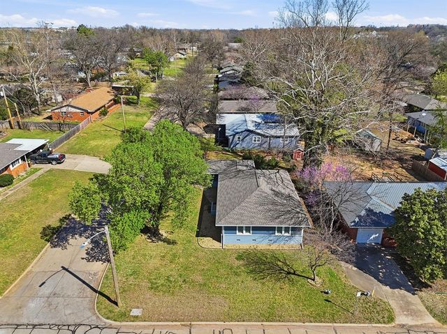 823 S Ridge Drive, Stillwater, OK 74074