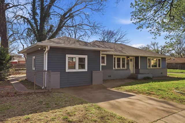 823 S Ridge Drive, Stillwater, OK 74074