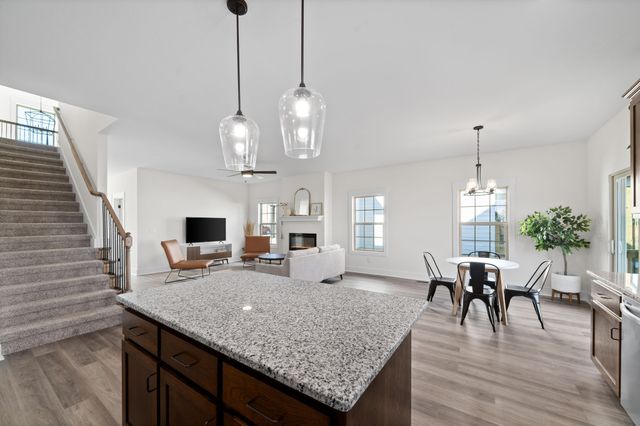 189 Dewberry Ct, Clarksville, TN 37042