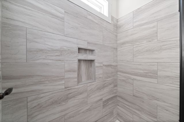 189 Dewberry Ct, Clarksville, TN 37042