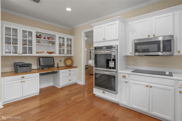 2921 N Pointe Drive, Shreveport, LA 71106