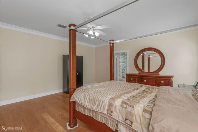 2921 N Pointe Drive, Shreveport, LA 71106