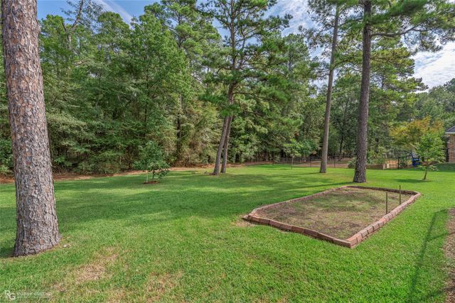 2921 N Pointe Drive, Shreveport, LA 71106