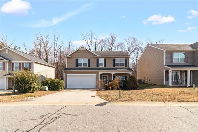 4215 Field Crossing Drive, Winston-salem, NC 27107
